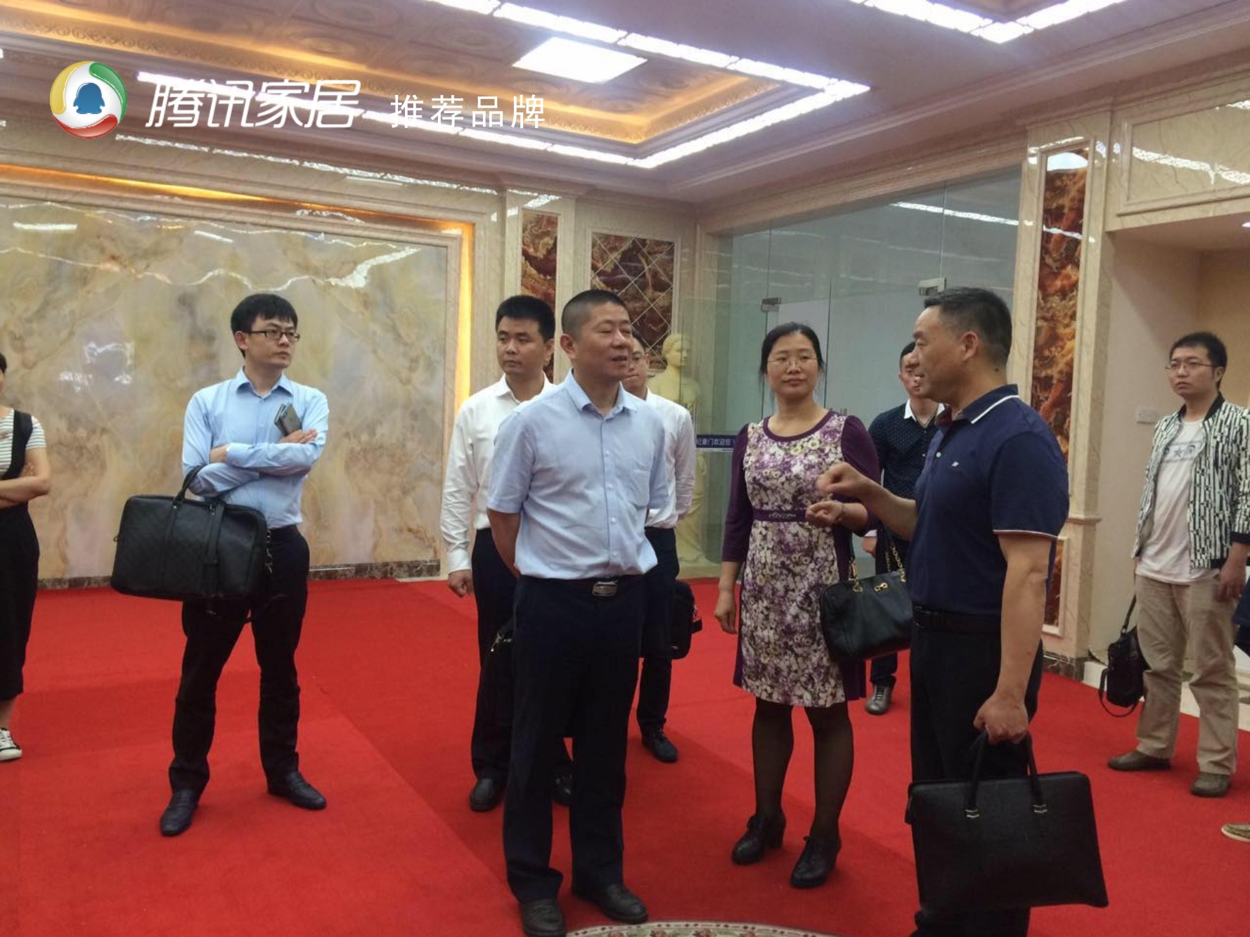 熱烈歡迎市政府金融辦領導來我司參觀指導